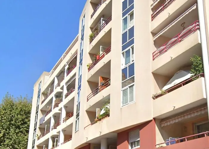 Sunny With Terrace *