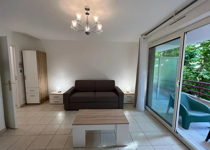 Apartamento Sunny With Terrace Niza